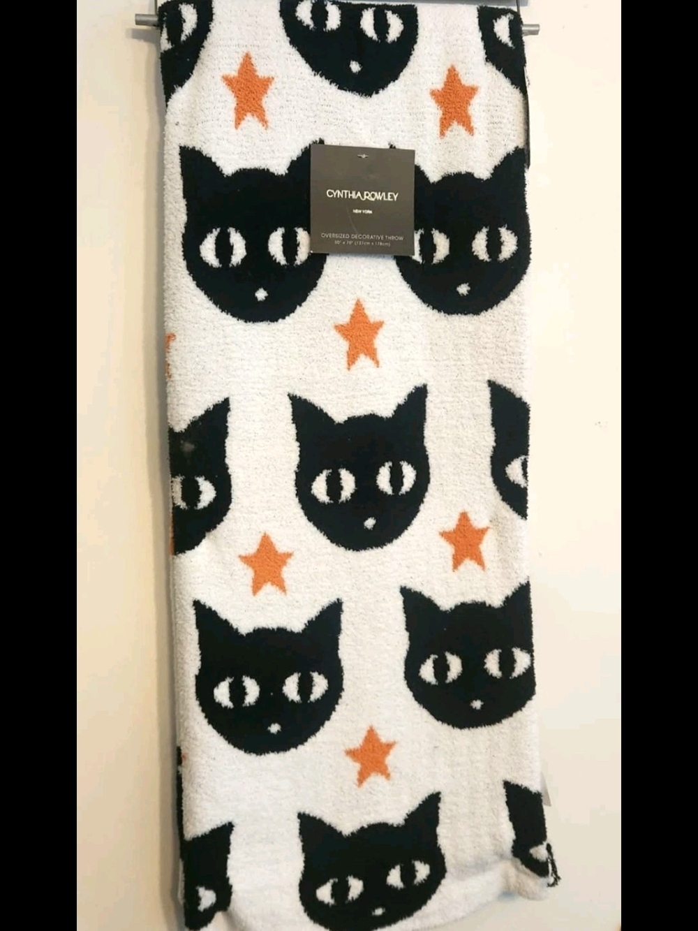 Cynthia Rowley Vintage Look Retro Halloween Throw Blanket 50" X 70"